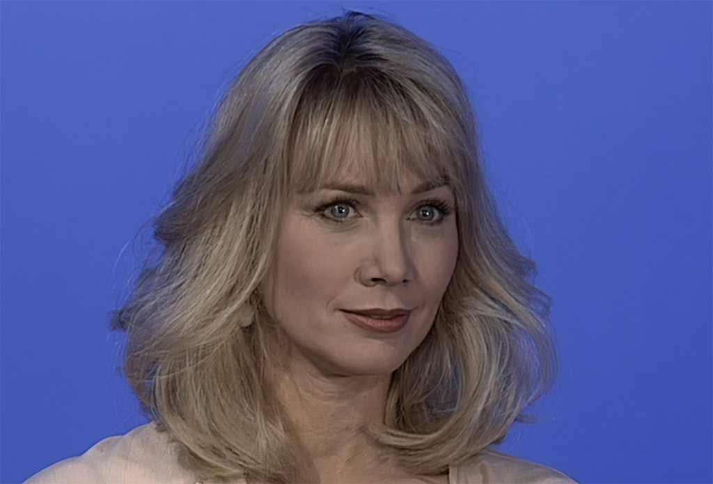 Chelsee Bando, played by Suzanne Barnes from The Pandora Directive on the upscaled source footage on a blue screen background.